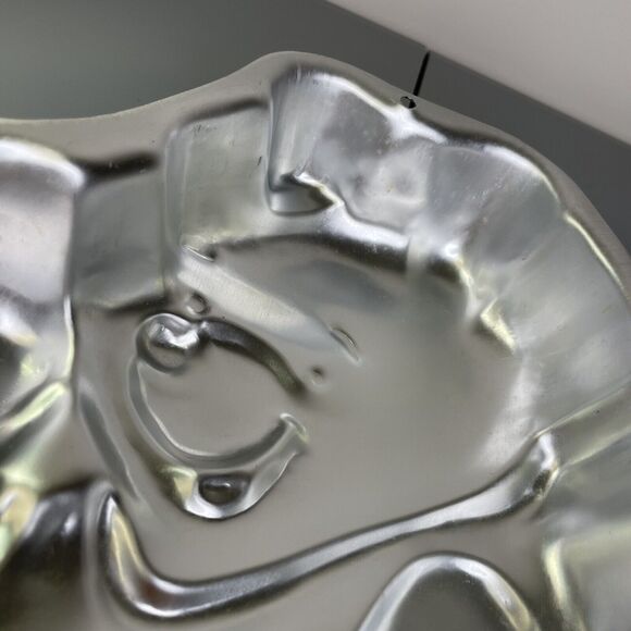 Wilton Winnie the Pooh Cake Pan Honey Pot Vintage Bear 1995 Disney Cartoon Baby - Picture 7 of 9